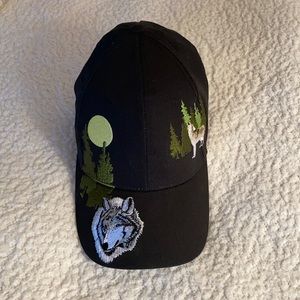 Wolf Baseball Cap